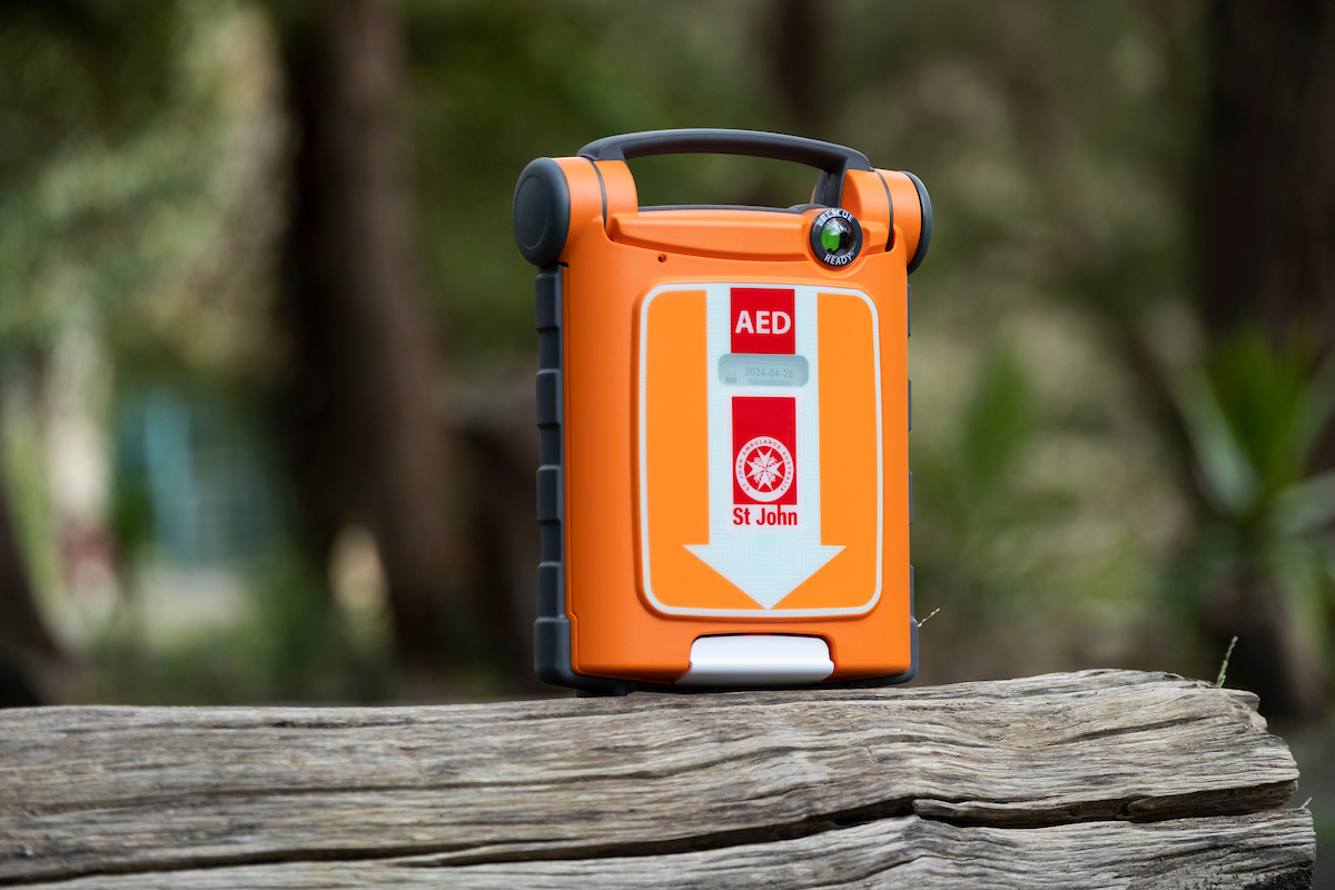 St John G5 Defibrillator